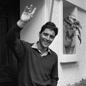 Sacha Distel