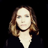 Nina Persson