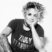 Amy Wadge