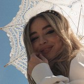 sabrina carpenter for cosmopolitan [2020]