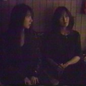 JURI (left) et LISA (right)