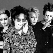 電脳オヴラアト の音楽、動画、統計および写真 | Last.fm