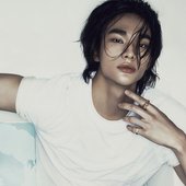 Stray Kids Hyunjin ELLE Magazine