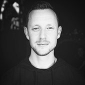 jobe_press_shot_3.jpg