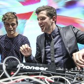 Dillon-Francis-Martin-Garrix-2.jpg