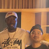 Yu Mamiya (right) with Freddie Gibbs