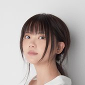 吉岡聖恵.jpg