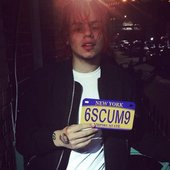 6SCUM9
