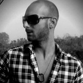 Alex Noiss - DJ Producer & Remixers