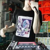 Nicolás Castello-grabando voces para \" Infinito \" LP.