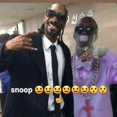 He met snoop