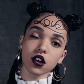 i-D png