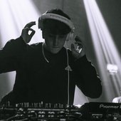 bakey-390-YothQ.jpg