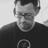  Simon Caldwell