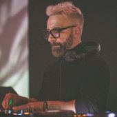 A_GIM on decks