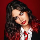 teya's current spotify thumbnail