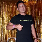 Ryan Vasquez in influencer's birthday: Miriam Neta