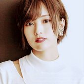 山本 彩