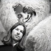 Aphex Twin w/ Rhubear