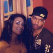Simz (Right)