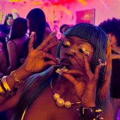BBL IS COMINGMerci pour les retours sur KONGOLESE SOUS BBLLa suite arrive, le train est entrain de passer donc faut monter  #sexymusik4life #kongolesesousbbl Photo - @aleisterdenni Hairstylist - @the420se (1).jpg