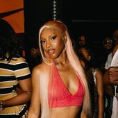 BACKSTAGE. (2).jpg