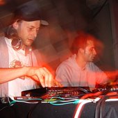 QDAELIC feat. GEORG HEKT