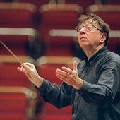 peterschneider-conductor1.jpg