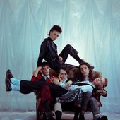 WALT-DISCO-819x1024-4.jpg