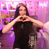 Viking Queen Jess - Hand Heart