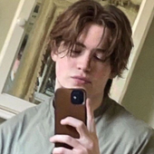 gustayoung için avatar