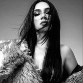 b&w
