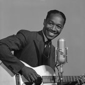 Josh-White-1940-821x1024.jpg