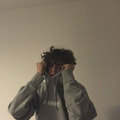 raymvndi 的头像