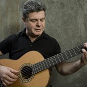 Gustavo Santaolalla