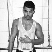 Joe Jonas