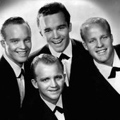 Crosby_Brothers-older_sons_of_Bing_Crosby_1959.JPG