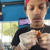 Iayze n da crab.