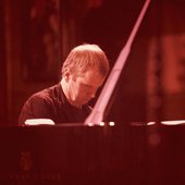 steven-osborne-messiaen-Edited-2.jpg