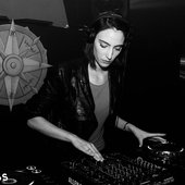 AmelieLens1.jpg