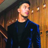 Tony-Labrusca-696x392.jpg