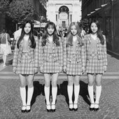 Músicas, vídeos, estatísticas e fotos de LOONA YYXY | Last.fm