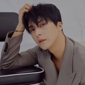 손동운