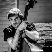 Matt_Pavolka_by_Peter_Gannushkin_bio.jpg