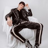 Aaron Carpenter by Jerry Maestas