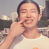 zhongchicanon12 的头像