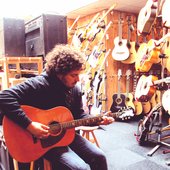 THE GUITAR ROOM /AMSTERDAM