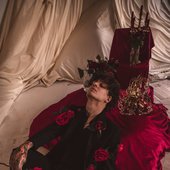 Фотосессия к альбому "Этапы идеальных разрушений"
