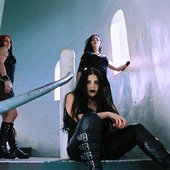 Shamara, Vanessa, Isa