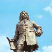 Handeldenkmal Halle Saale, Georg Friedrich Handel Statue Monument.jpg